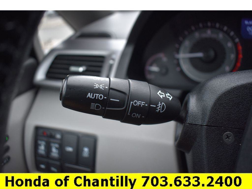 Used 2014 Honda Odyssey Touring image 10
