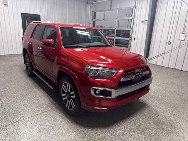Used 2022 Toyota 4Runner Limited AWD/4WD image 30