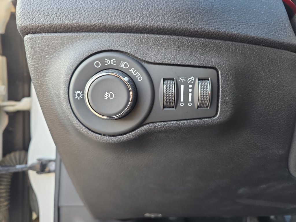 Used 2019 Jeep Compass Trailhawk AWD/4WD image 28