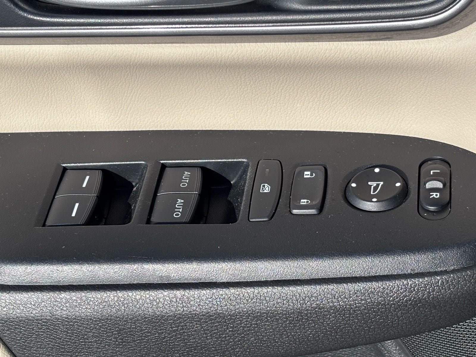 Certified 2021 Honda CR-V Touring image 21