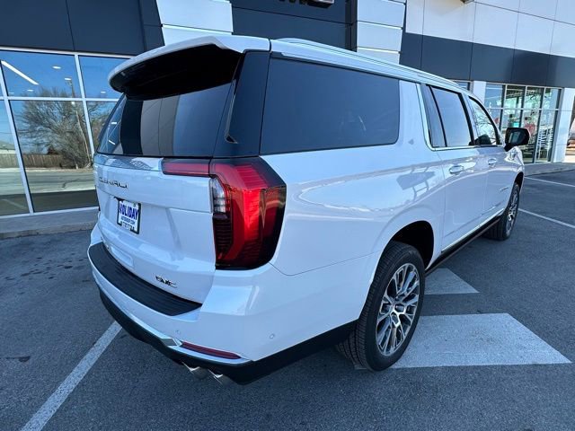 New 2026 GMC Yukon XL Denali w/ Sun & Power Step Package AWD/4WD image 4