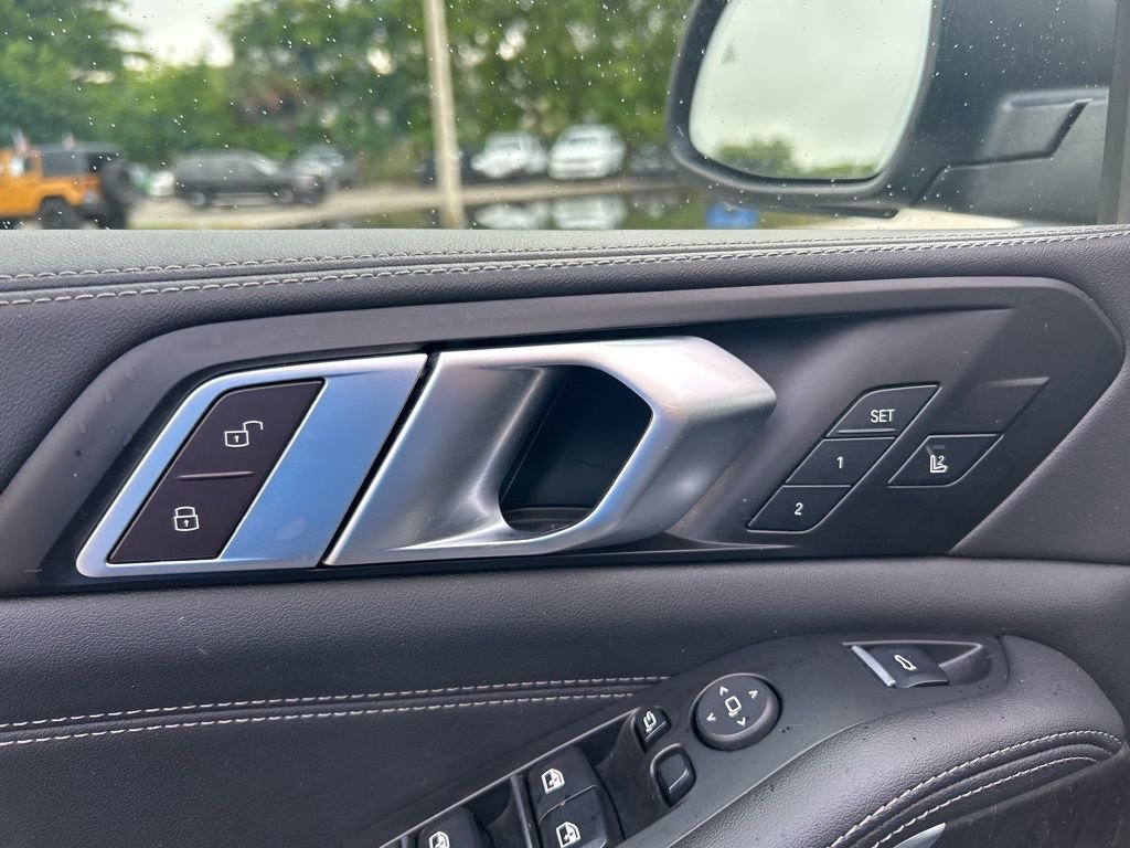 Used 2024 BMW X5 xDrive40i image 41