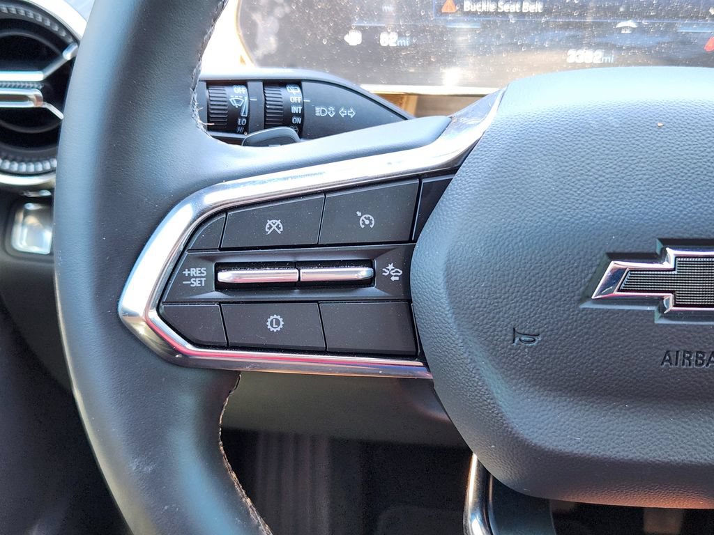 New 2026 Chevrolet Equinox ACTIV w/ Convenience Package III FWD image 16