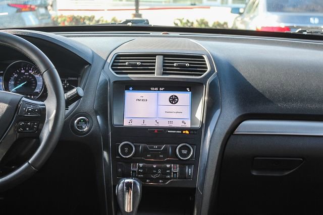 Used 2019 Ford Explorer XLT w/ Equipment Group 201A image 18