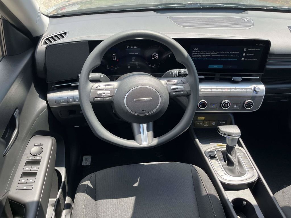 New 2026 Hyundai Kona SE FWD image 11