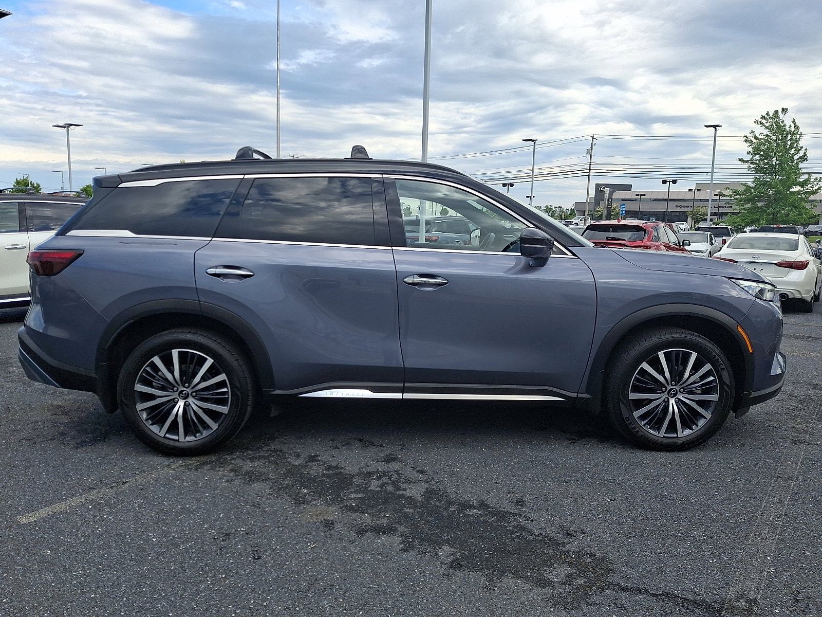Certified 2023 INFINITI QX60 Autograph w/ Cargo Package AWD/4WD image 7