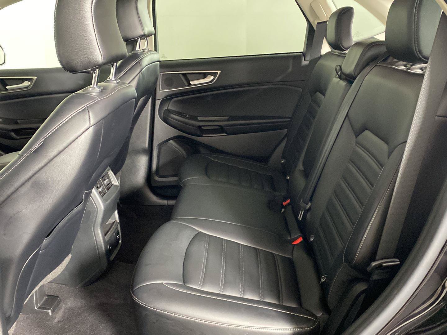 Used 2023 Ford Edge SEL w/ Convenience Package AWD/4WD image 16