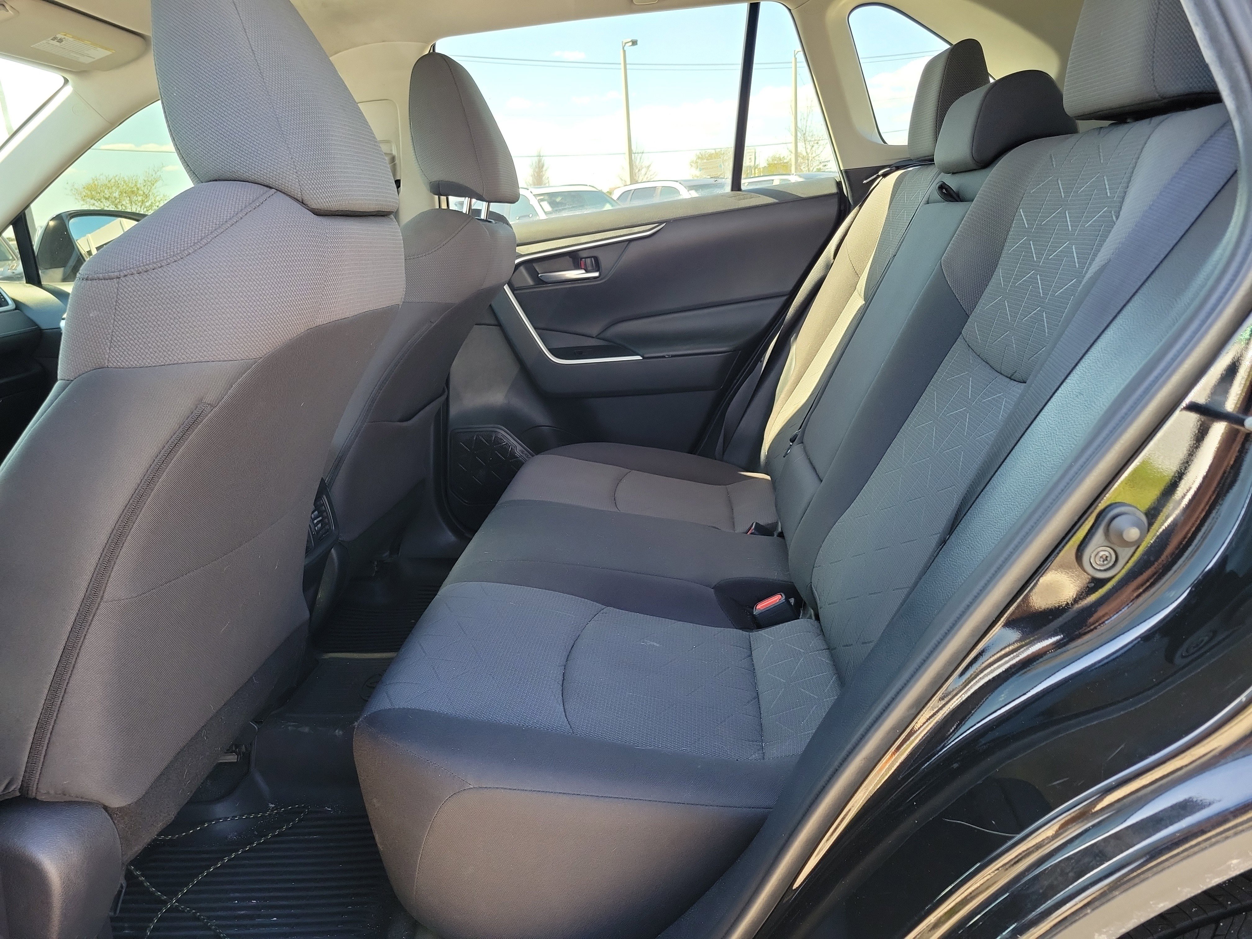 Used 2020 Toyota RAV4 XLE w/ All Weather Liner Package image 12