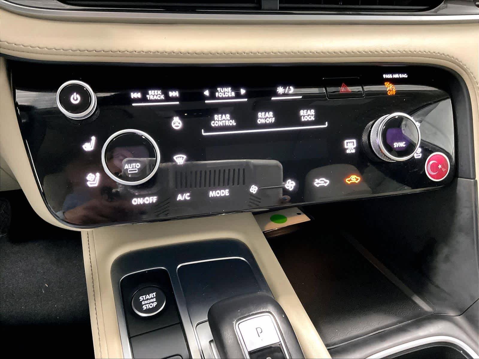Used 2023 INFINITI QX60 Luxe w/ Performance Audio Package AWD/4WD image 27