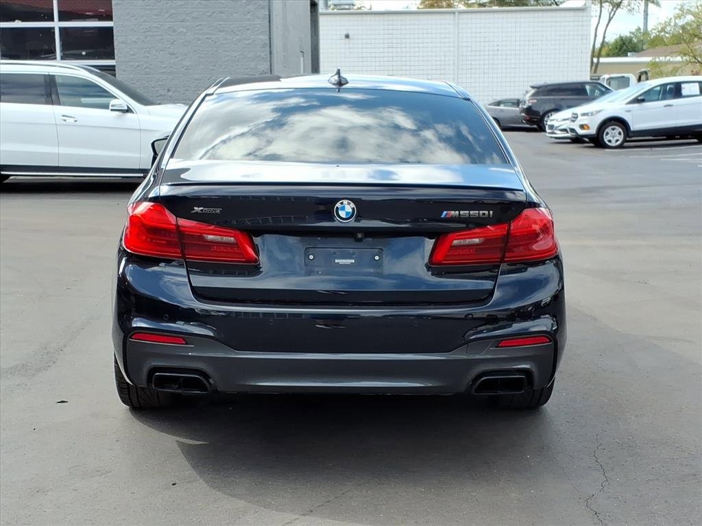 Used 2019 BMW M550i xDrive w/ Premium Package image 4