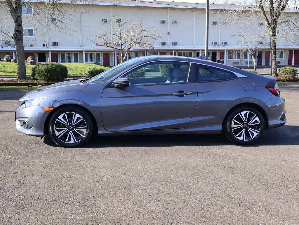 Used 2018 Honda Civic EX-L image 3