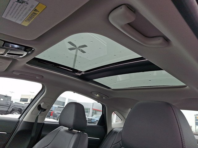 Used 2023 Hyundai Sonata Limited image 14