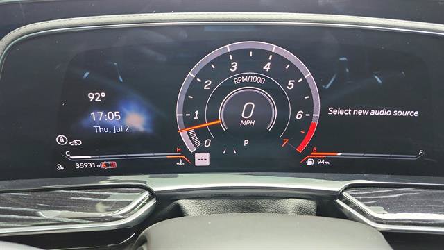 Used 2023 Cadillac Escalade V AWD/4WD image 18