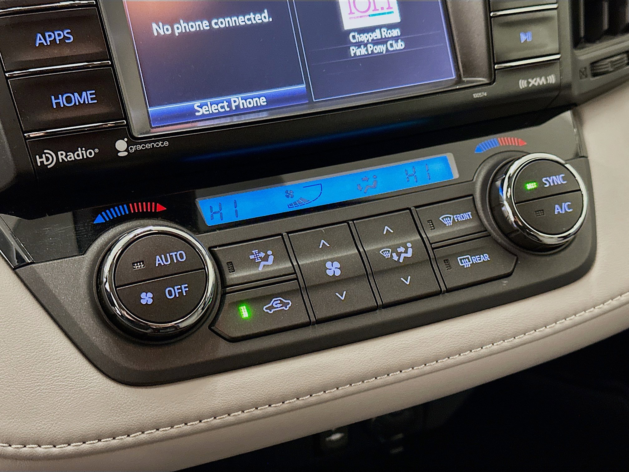 Used 2017 Toyota RAV4 XLE w/ Plus Special Value Package AWD/4WD image 23