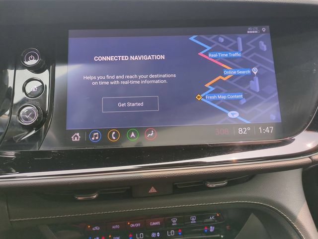 Certified 2021 Buick Envision Avenir w/ Technology Package II AWD/4WD image 14