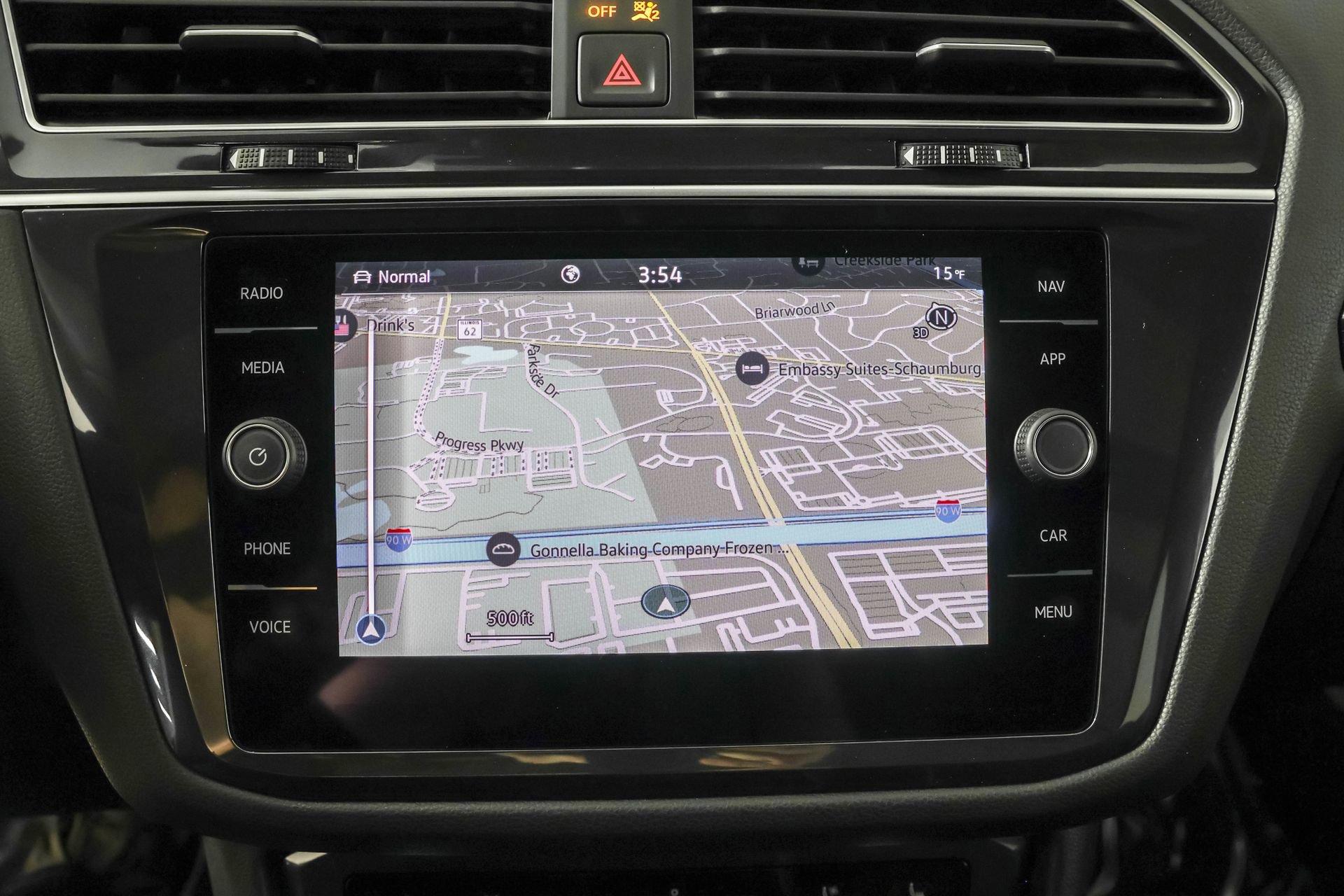 Used 2024 Volkswagen Tiguan SEL R-Line image 10