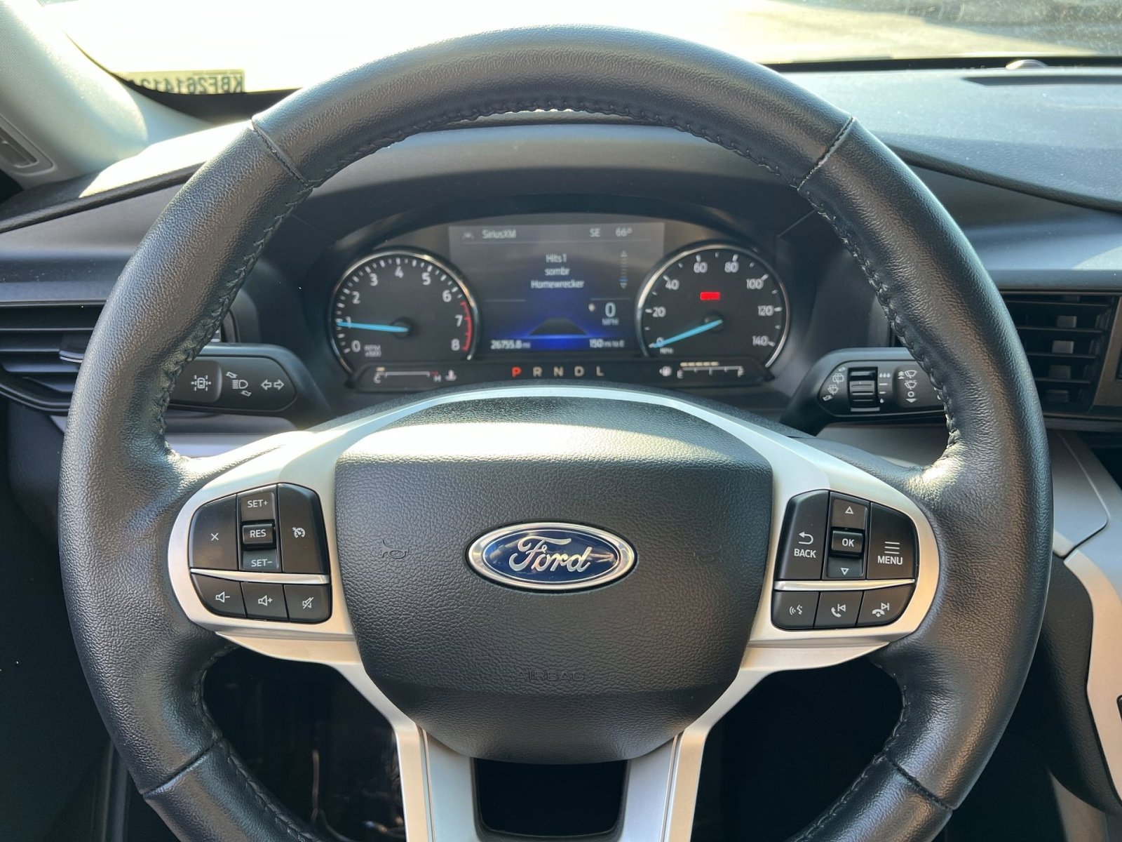 Used 2023 Ford Explorer XLT AWD/4WD image 24
