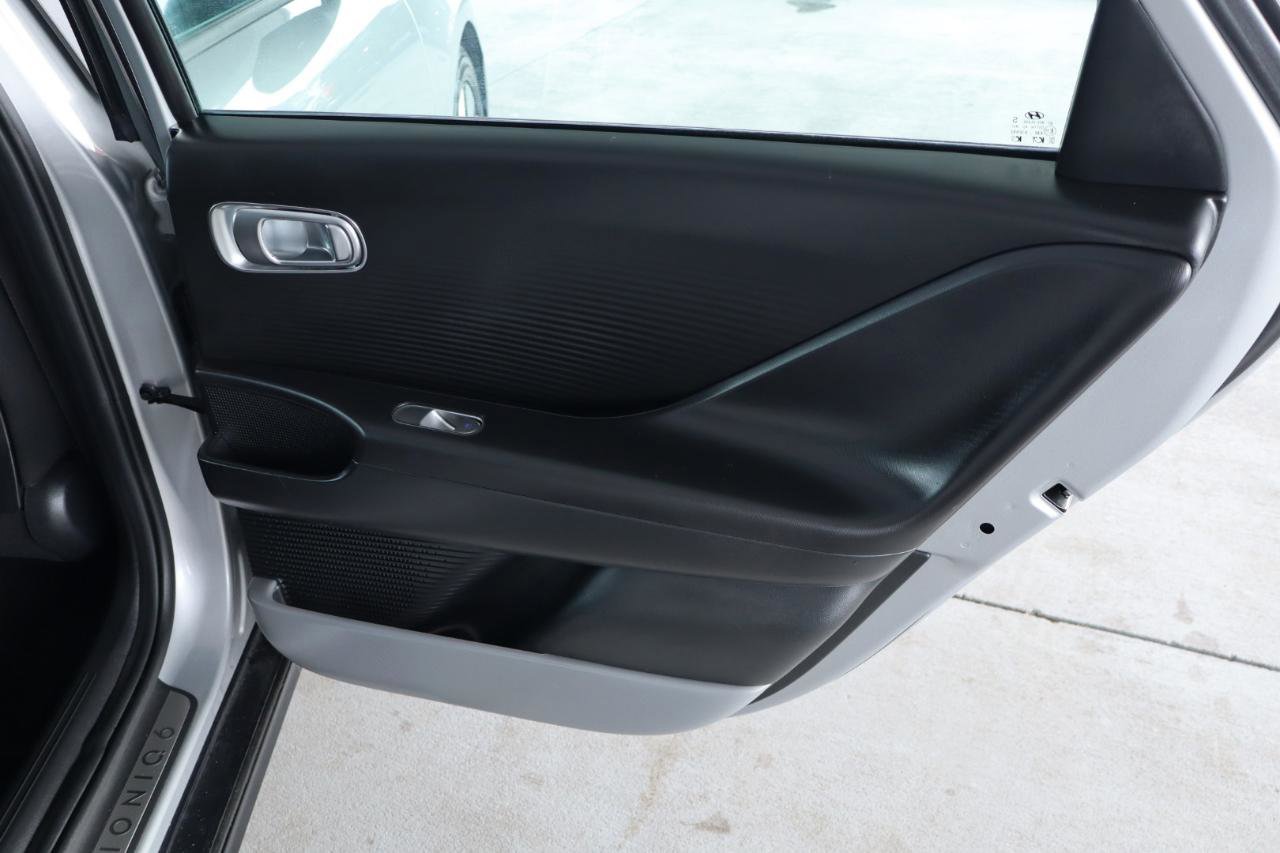 Used 2023 Hyundai Ioniq 6 SE image 35