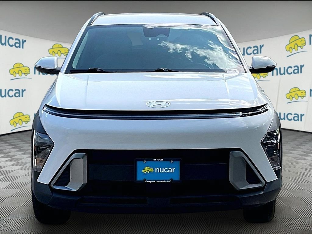 Used 2025 Hyundai Kona SEL AWD/4WD image 2