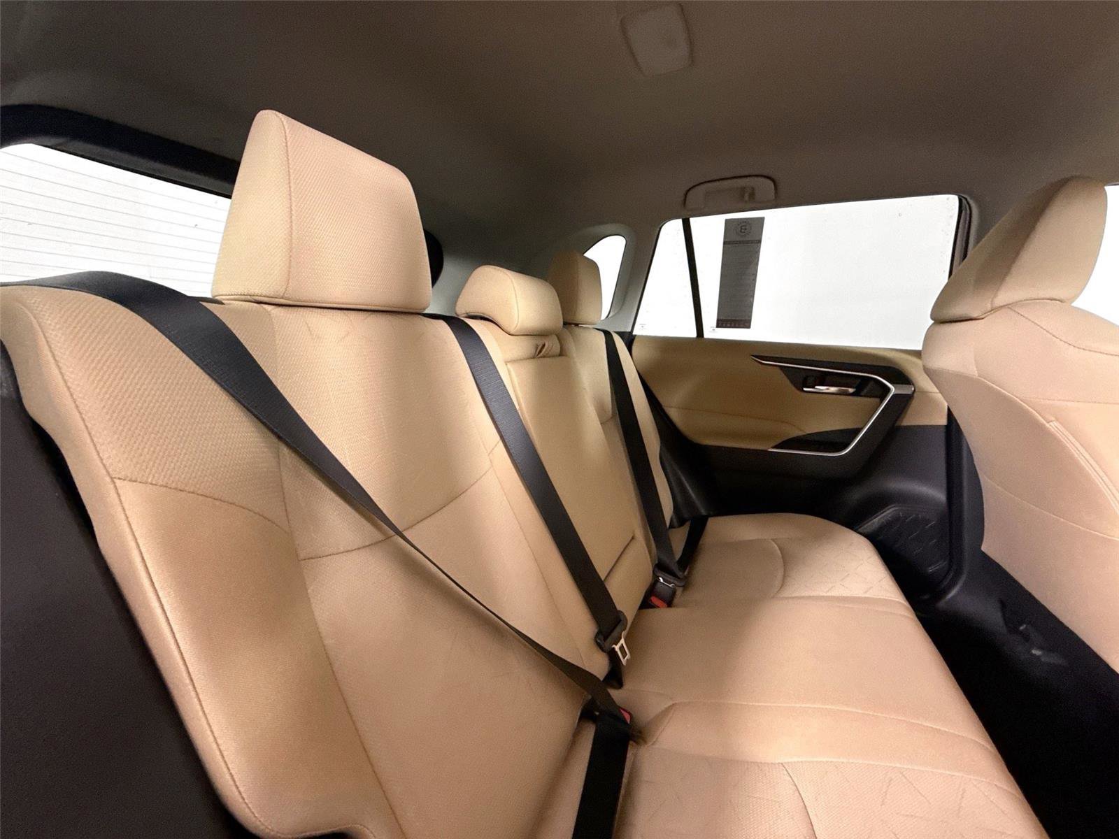 Certified 2022 Toyota RAV4 XLE image 7