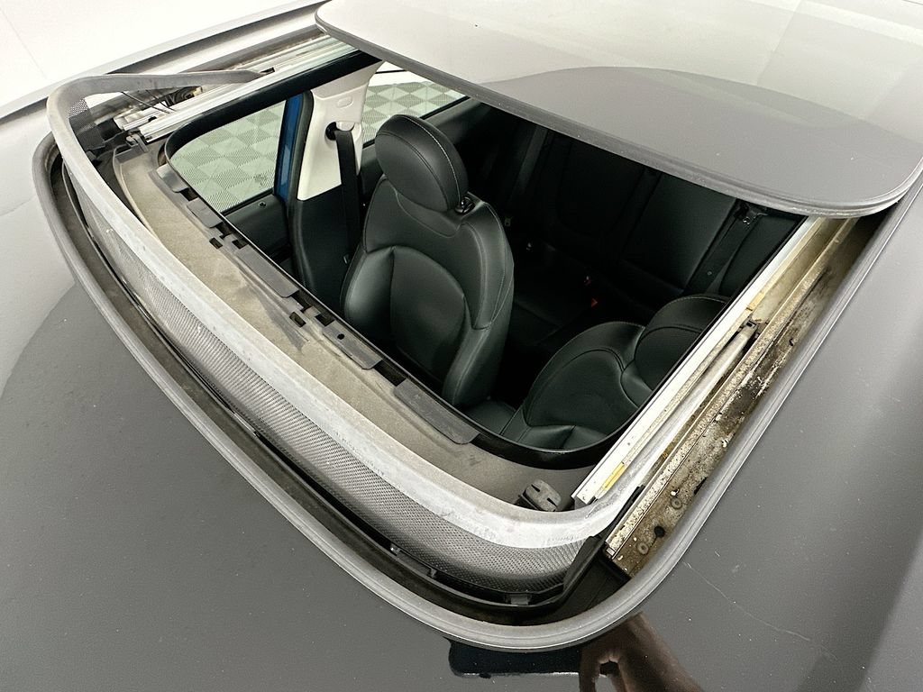 Certified 2022 MINI Cooper Clubman S FWD image 22
