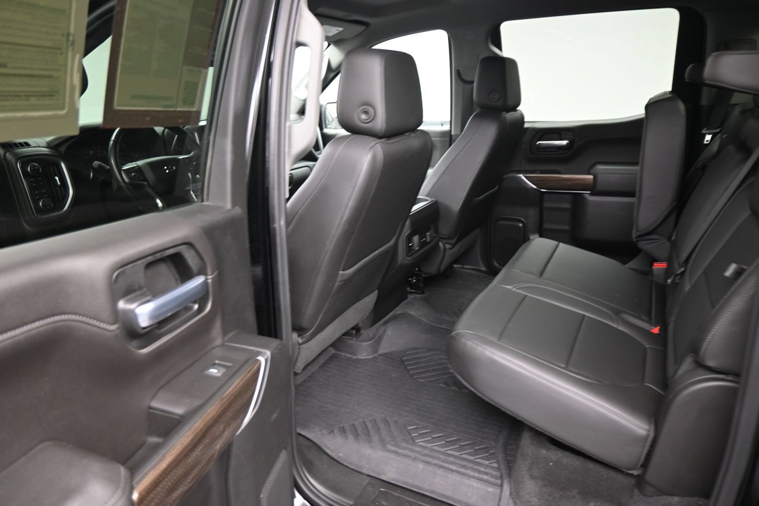 Used 2020 Chevrolet Silverado 1500 LT Trail Boss AWD/4WD image 16