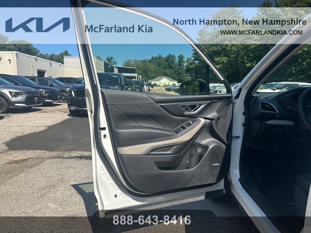 Used 2024 Subaru Forester Limited AWD/4WD image 11