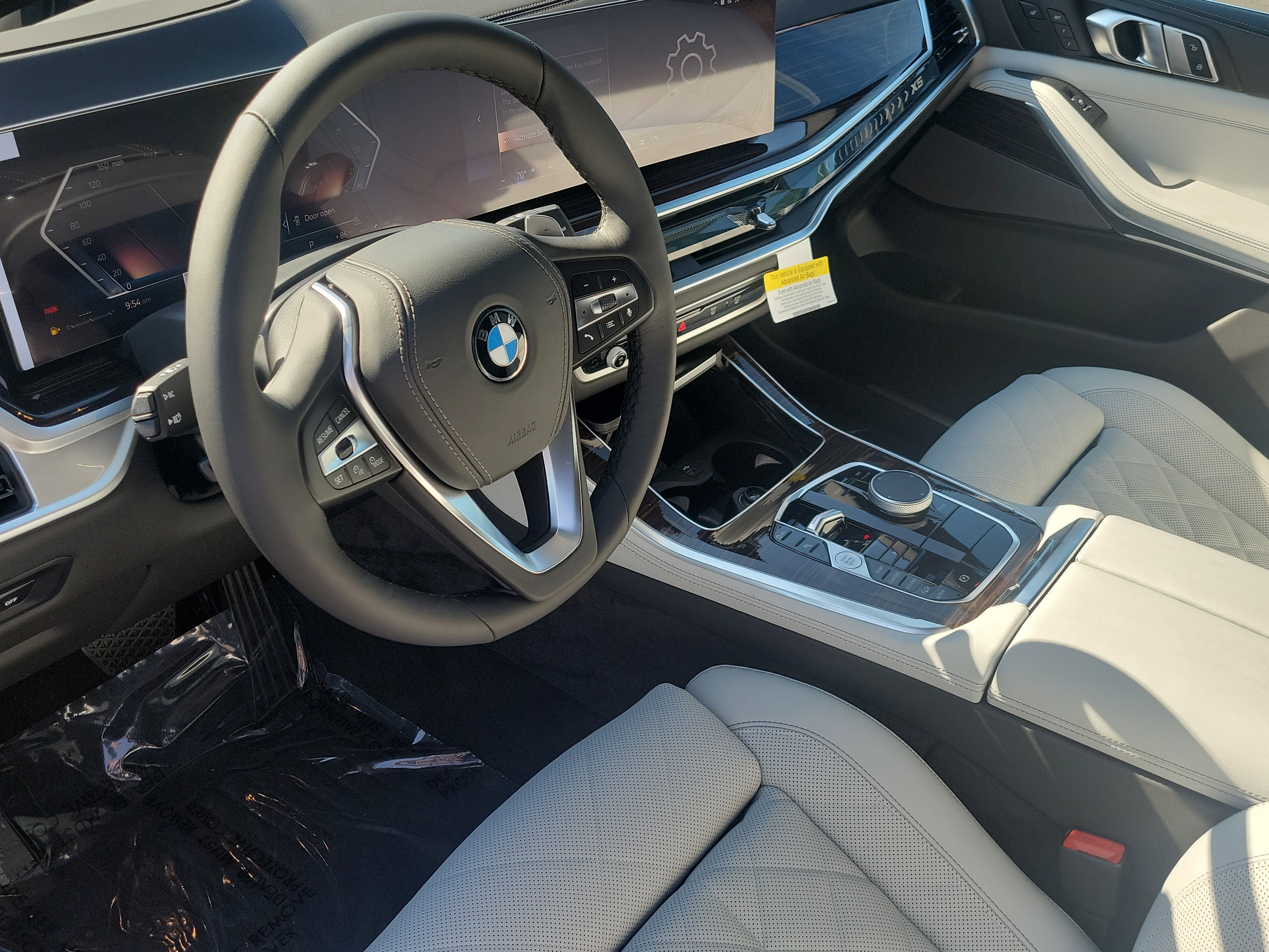 New 2026 BMW X5 xDrive40i w/ Climate Comfort Package image 24