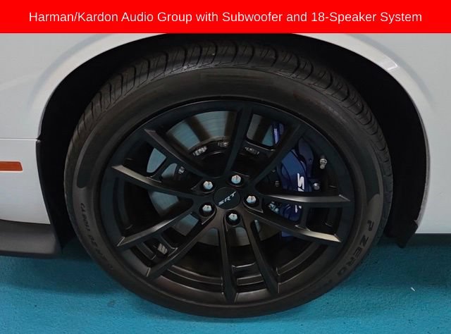 Used 2023 Dodge Challenger SRT Hellcat RWD image 2