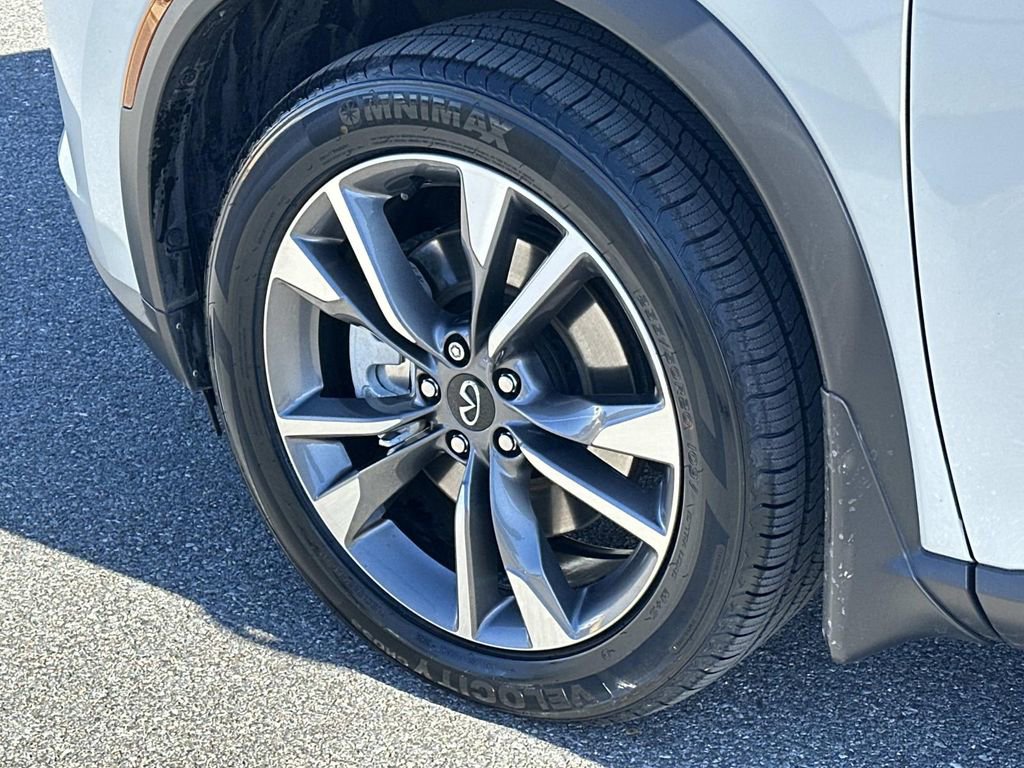 Used 2023 INFINITI QX60 Luxe w/ Cargo Package image 40