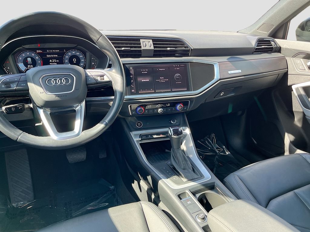 Used 2024 Audi Q3 2.0T Premium Plus AWD/4WD image 29
