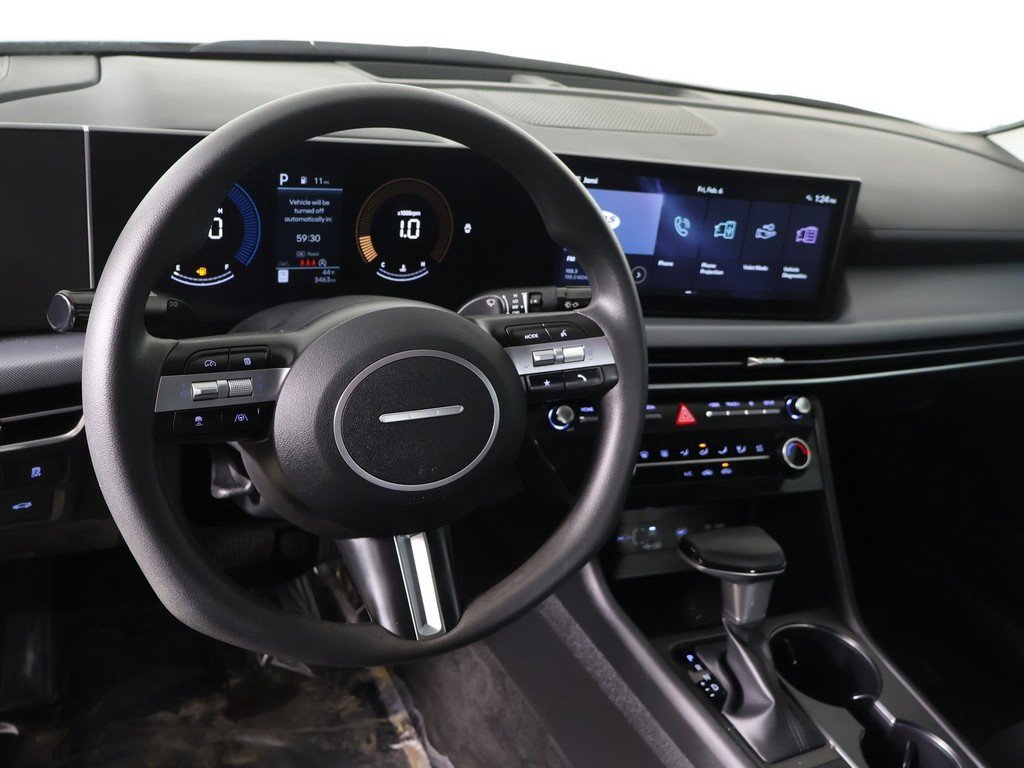 Used 2025 Hyundai Sonata SE image 22