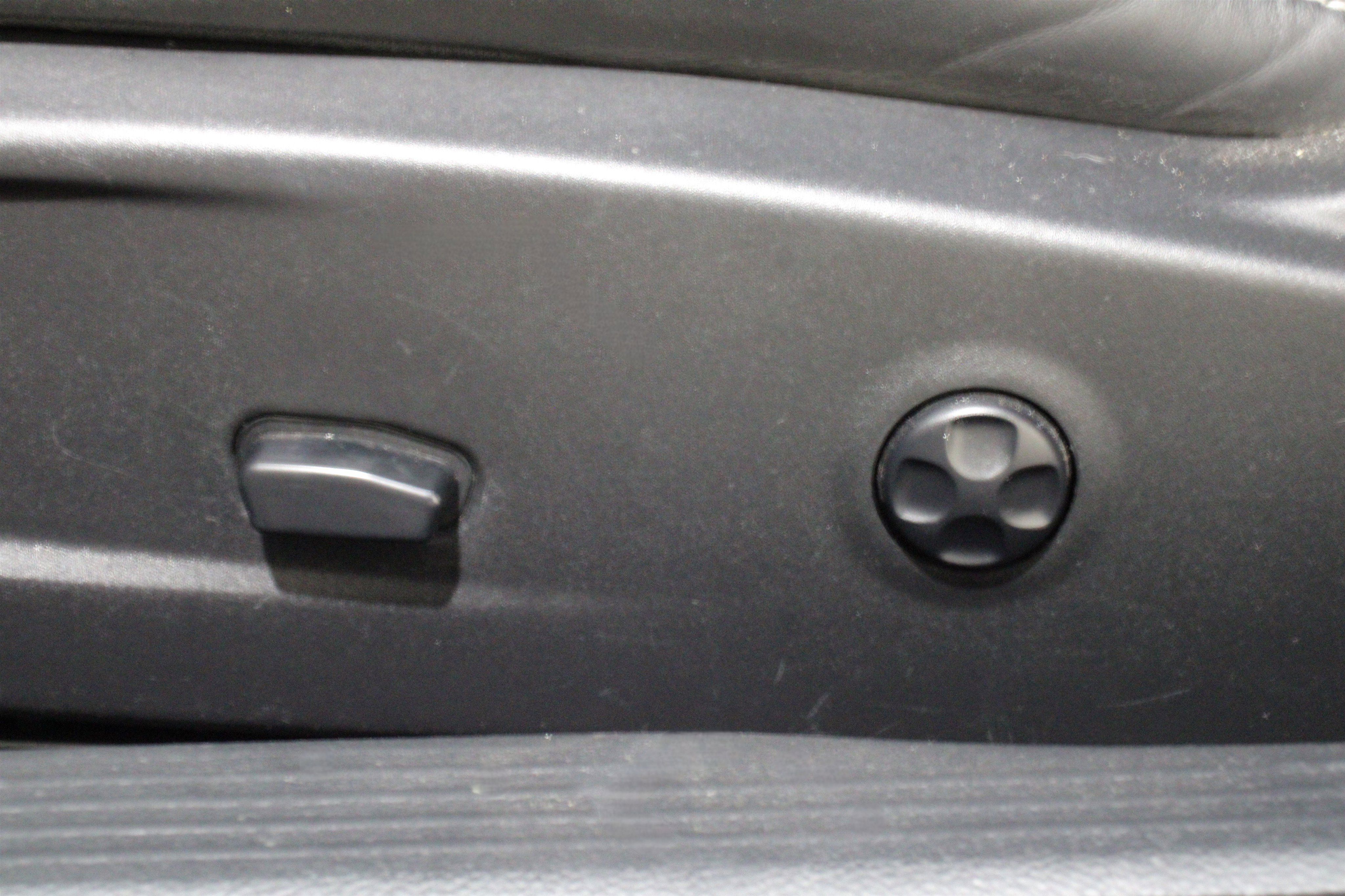 Used 2019 Dodge Challenger SRT Hellcat Redeye image 4