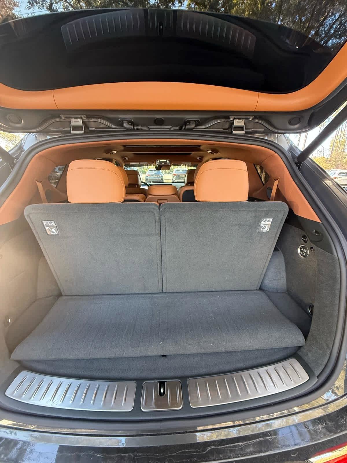 Used 2025 Genesis GV80 3.5T Advanced image 17