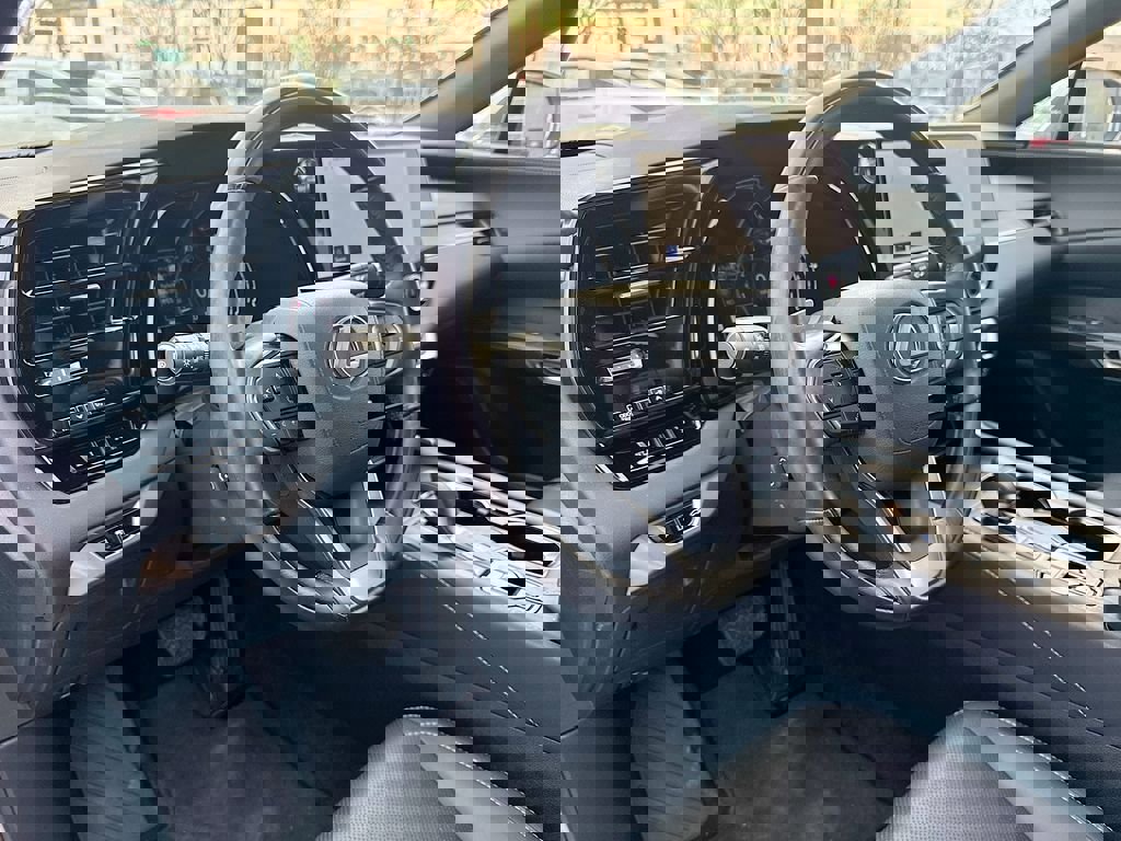 Used 2024 Lexus RX 350 Premium w/ Accessory Package (Z1) image 20