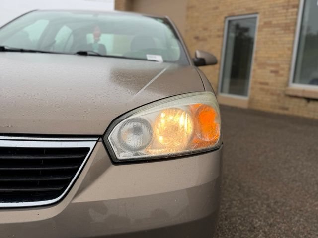 Used 2007 Chevrolet Malibu LT FWD image 54