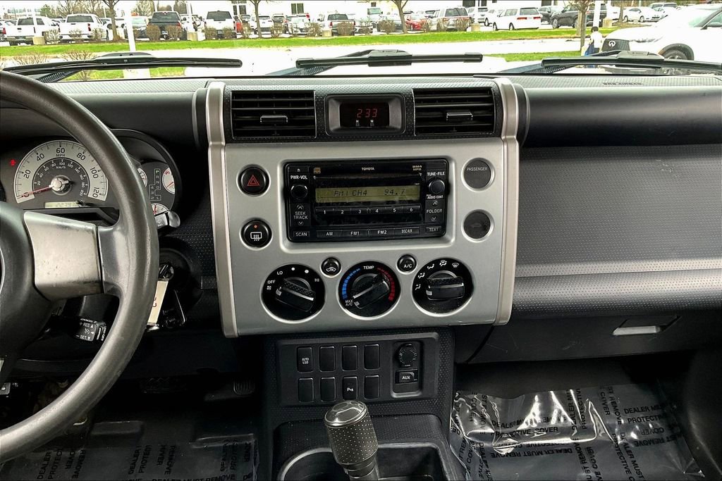 Used 2007 Toyota FJ Cruiser 2WD image 19