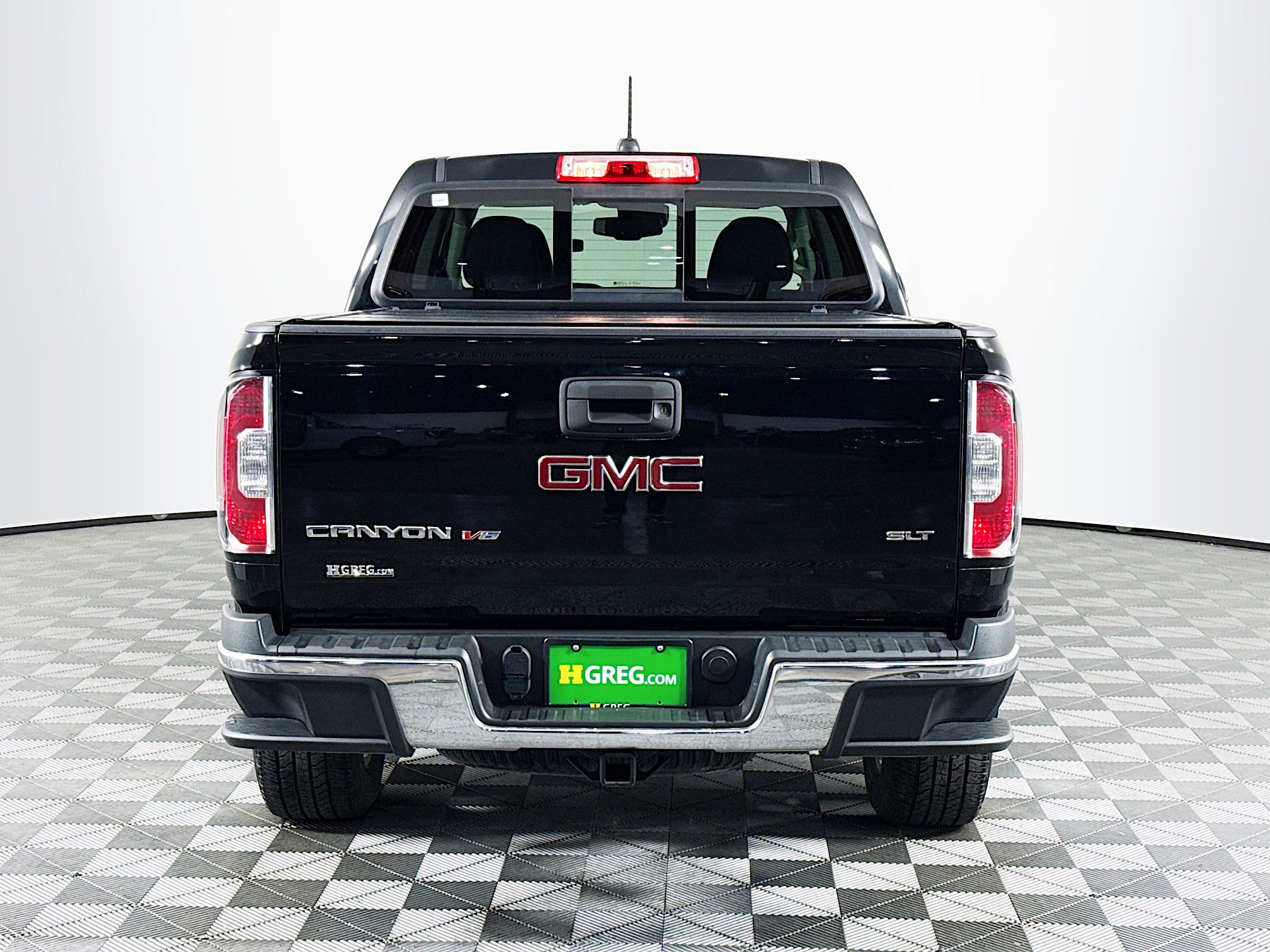 Used 2018 GMC Canyon SLT image 8