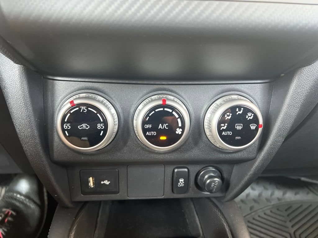 Used 2024 Mitsubishi Outlander Sport ES AWD/4WD image 21