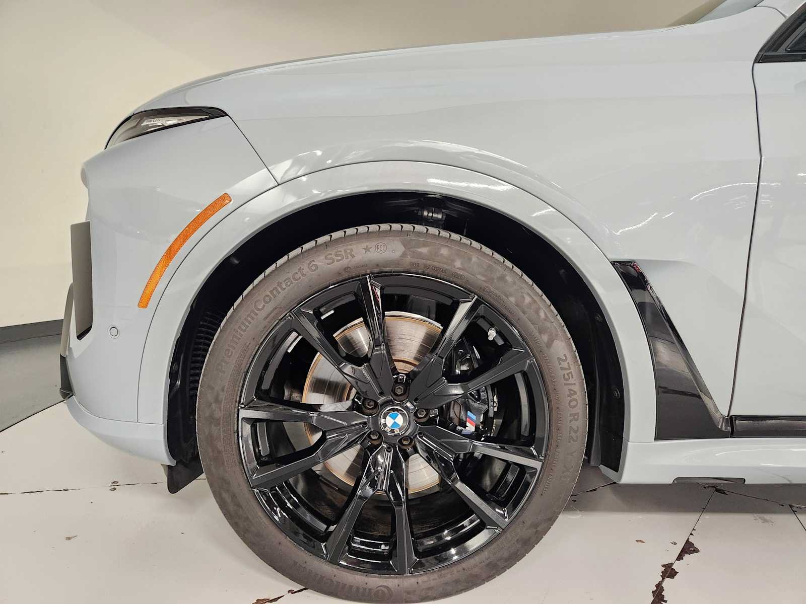 Used 2026 BMW X7 xDrive40i w/ M Sport Package AWD/4WD image 11