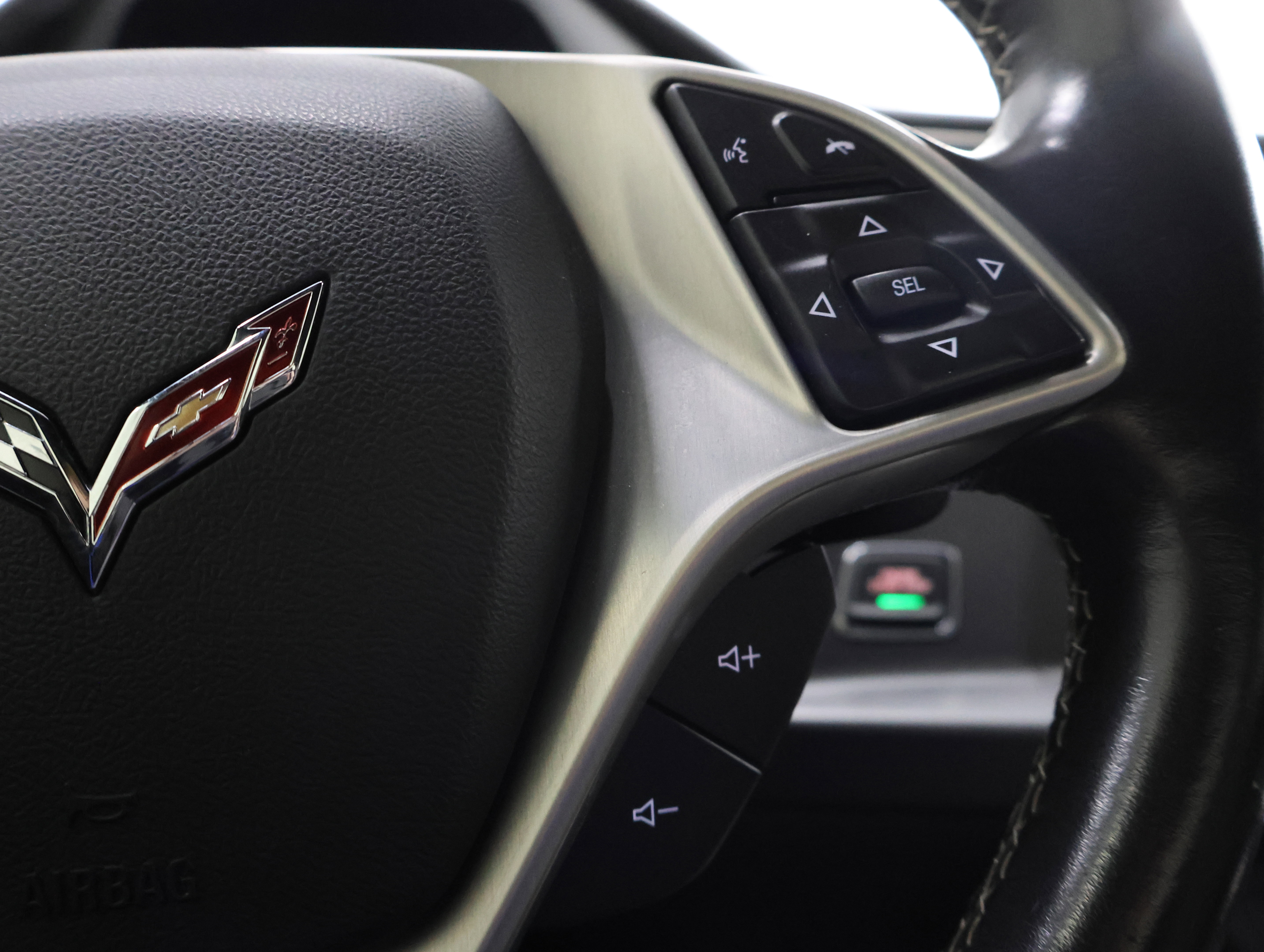 Used 2014 Chevrolet Corvette Stingray Convertible w/ 2LT Preferred Equipment Group RWD image 13