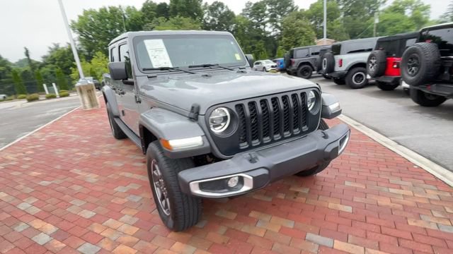 Used 2022 Jeep Gladiator Overland w/ Popular Equipment Package AWD/4WD image 3