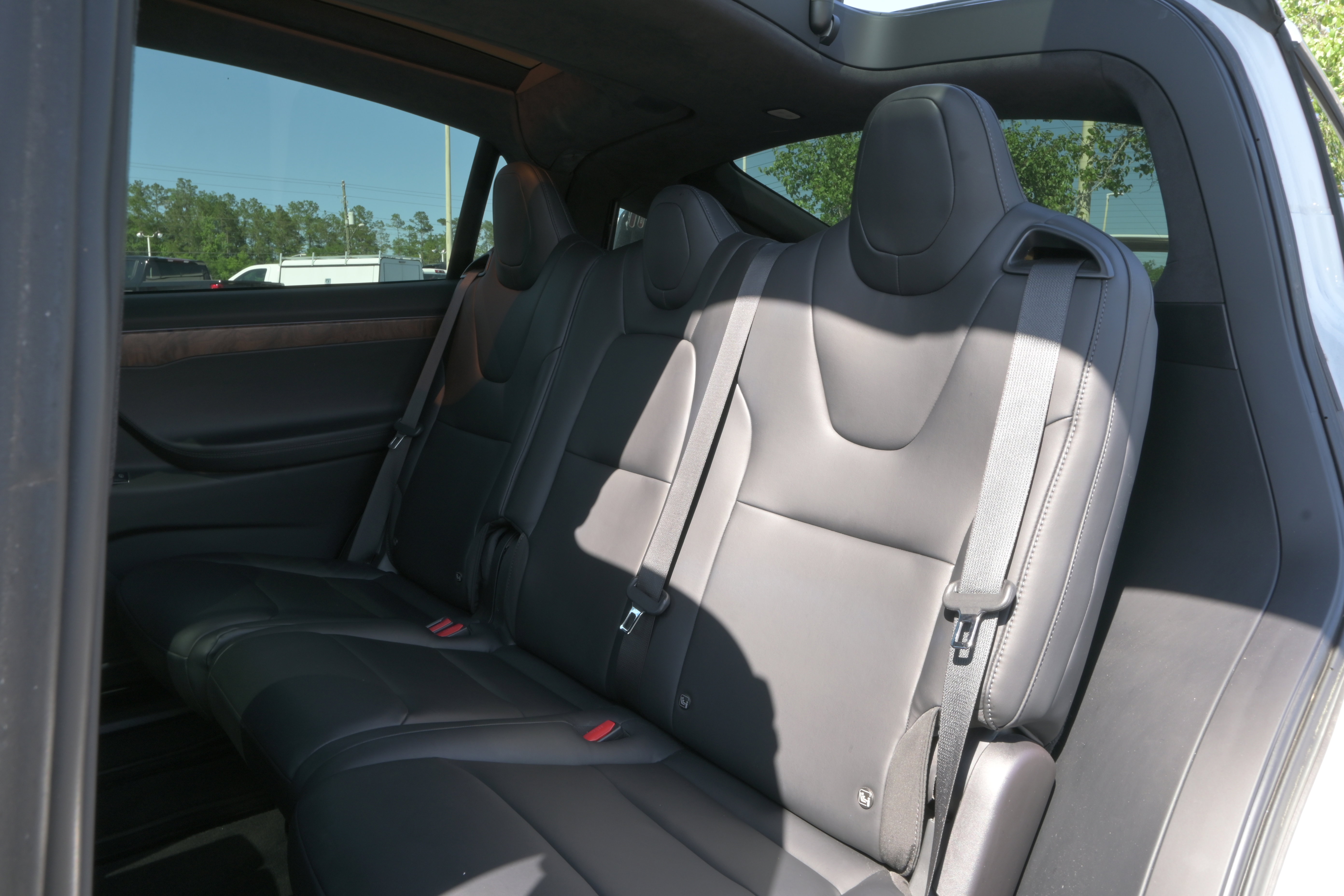 Used 2020 Tesla Model X Long Range AWD/4WD image 11