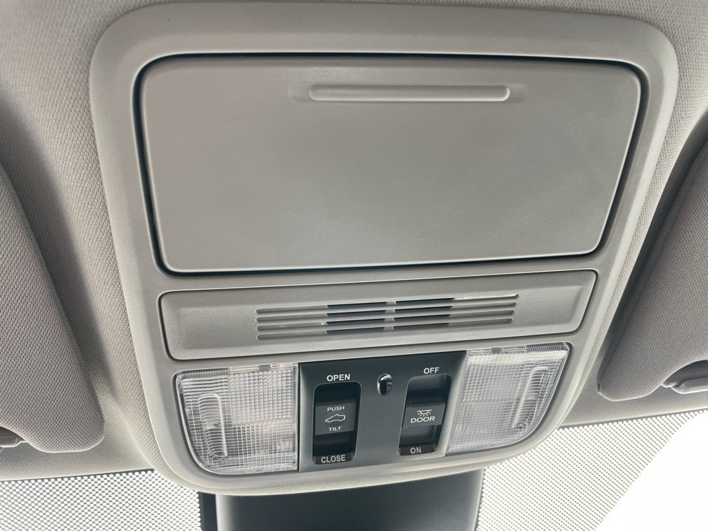 Used 2024 Honda Odyssey EX-L image 18