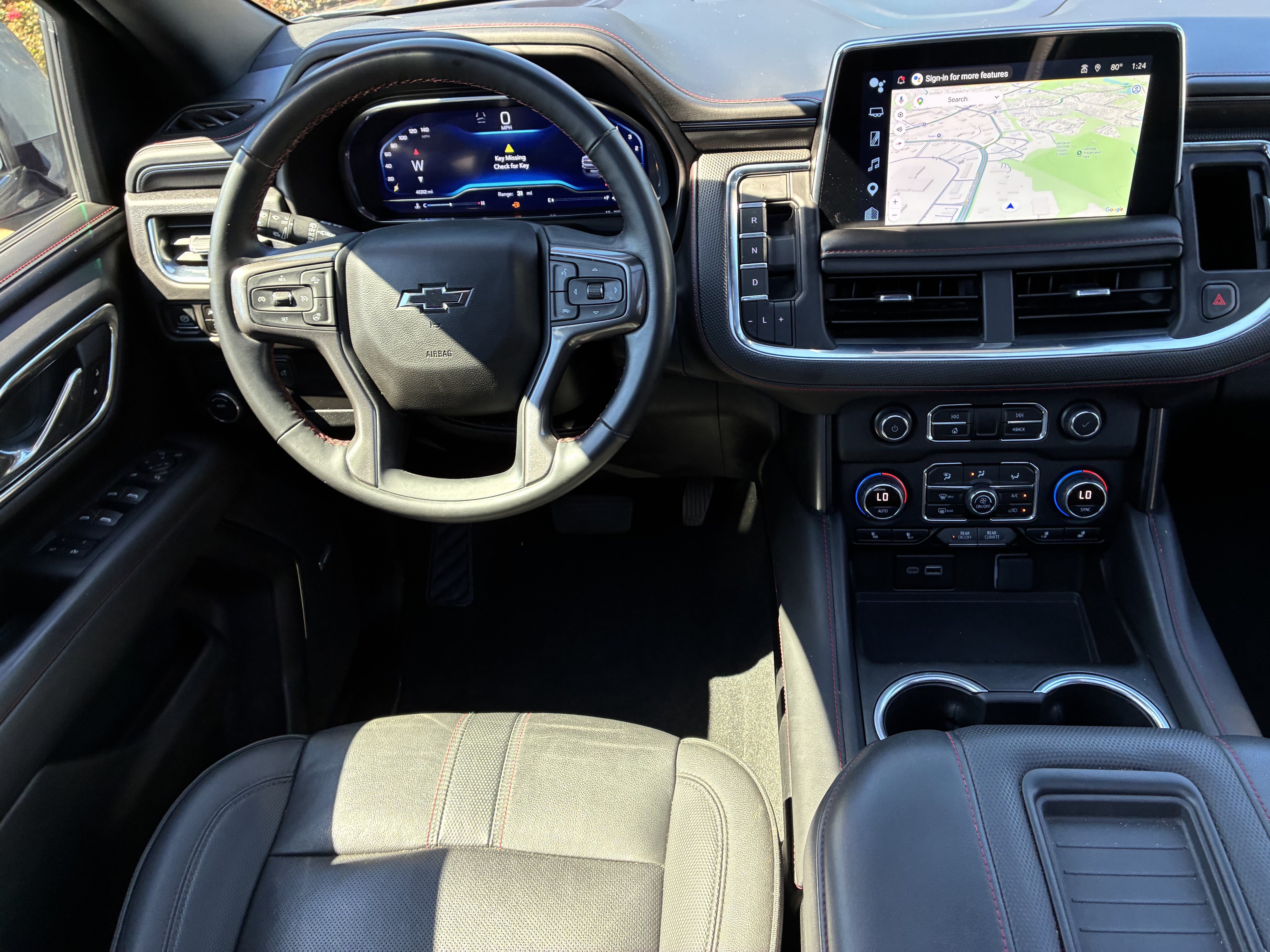 Used 2024 Chevrolet Suburban RST w/ Luxury Package RWD image 21
