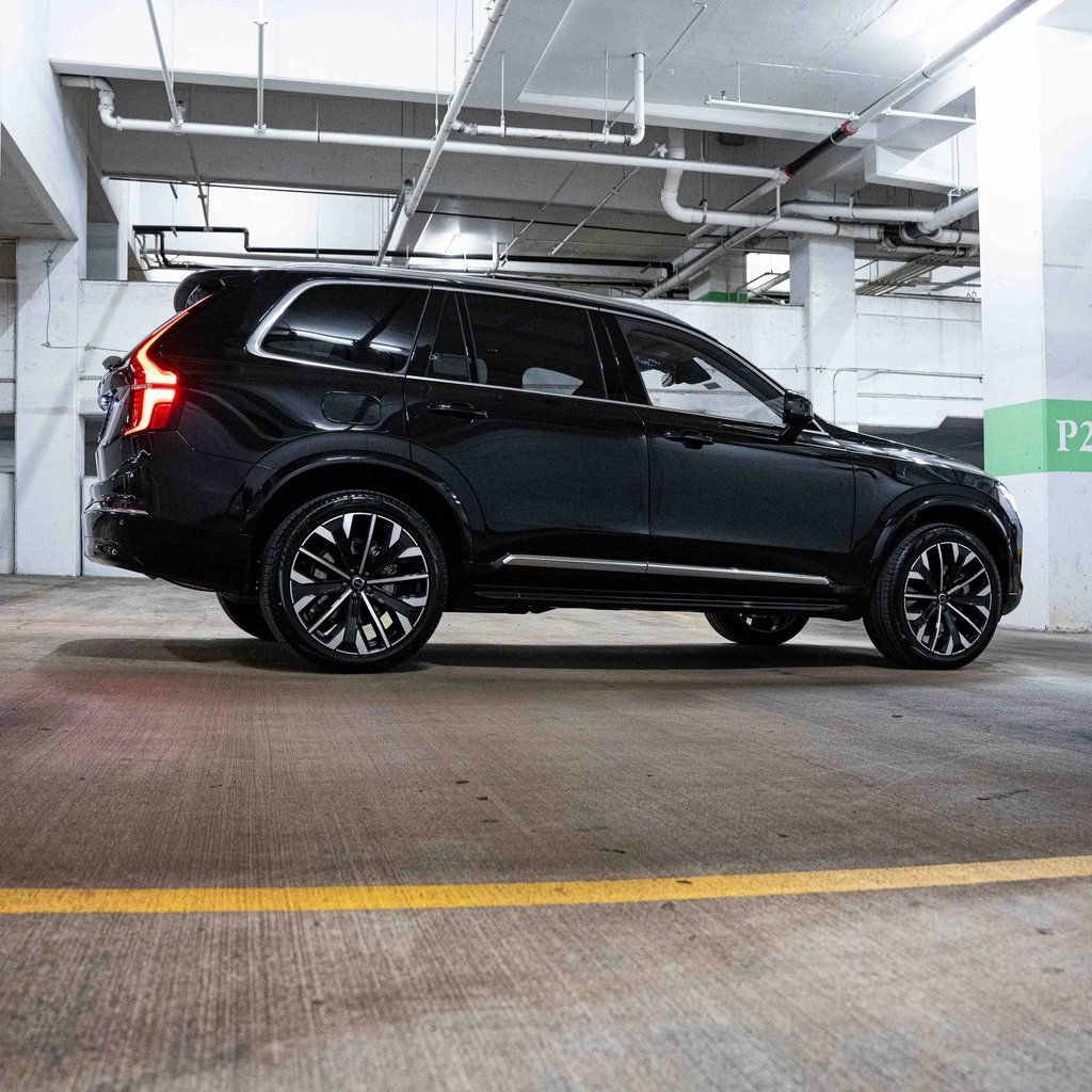 New 2026 Volvo XC90 T8 Ultra w/ Protection Package Premier AWD/4WD image 7
