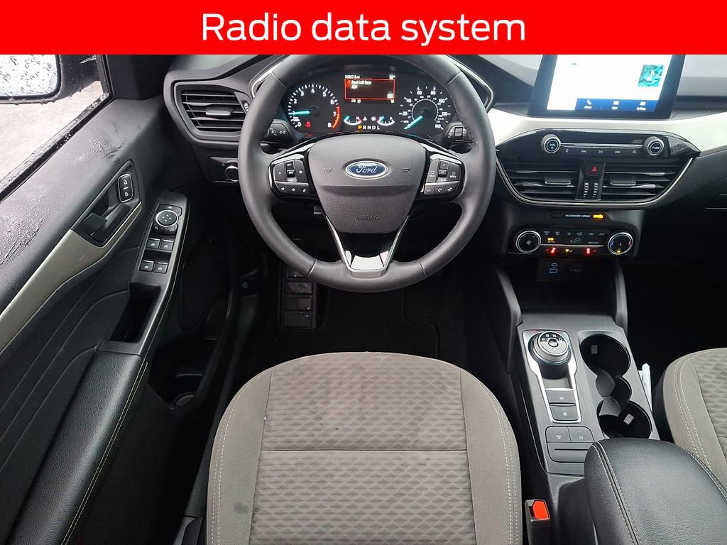 Used 2022 Ford Escape SE w/ Cold Weather Package image 11