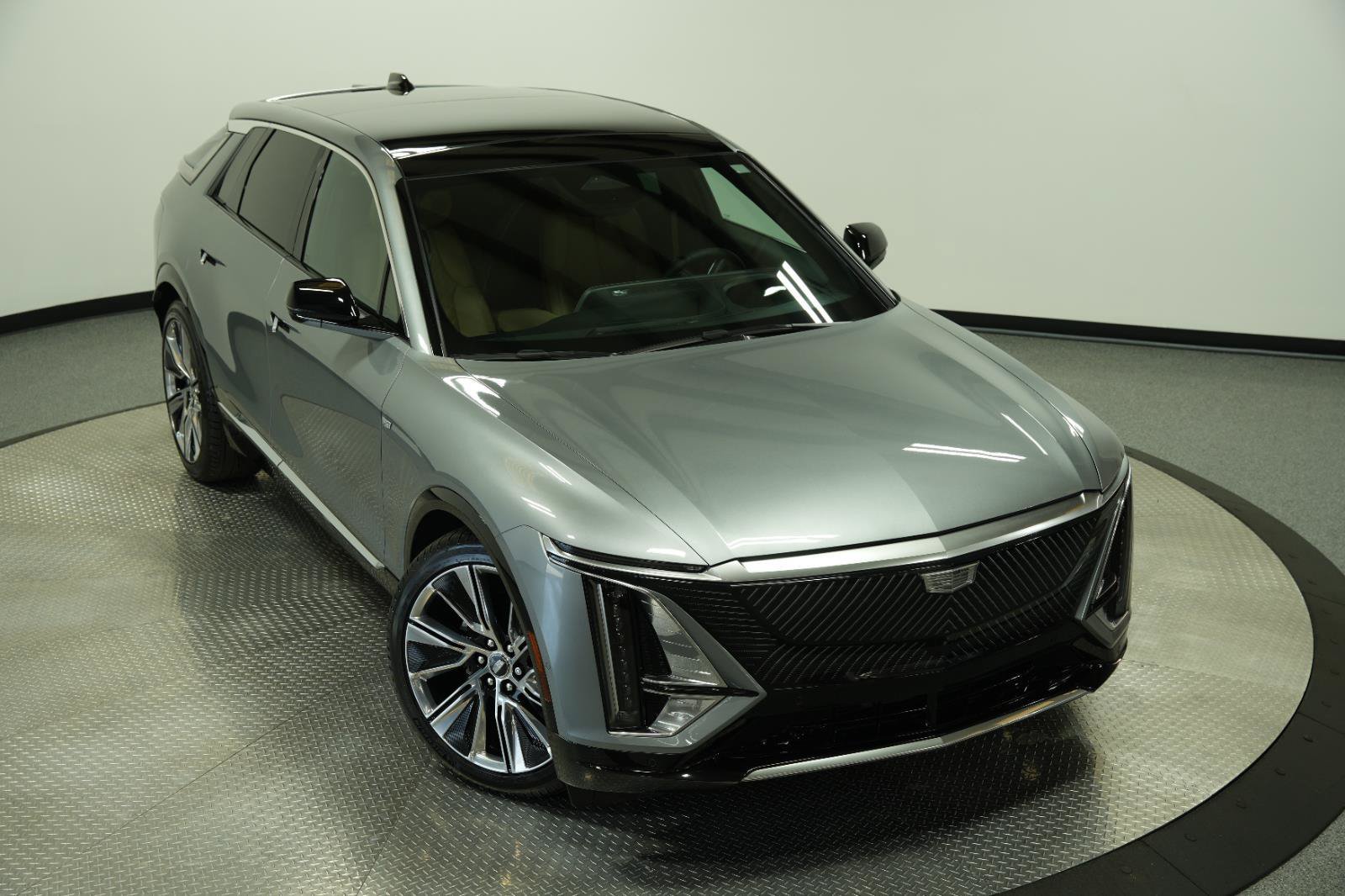 Used 2026 Cadillac Lyriq Signature Luxury w/ Nappa Leather Package AWD/4WD image 50