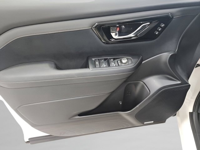 Used 2025 Subaru Forester Touring w/ Popular Package - Touring AWD/4WD image 24