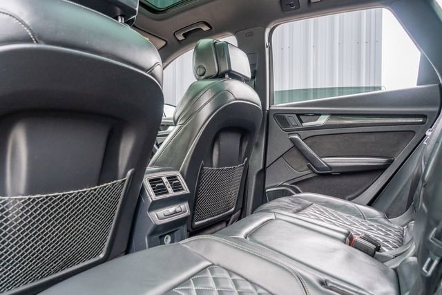 Used 2018 Audi SQ5 Prestige w/ Prestige Package image 36